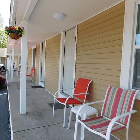 Emerald Isle Inn - Hampton Exterior photo