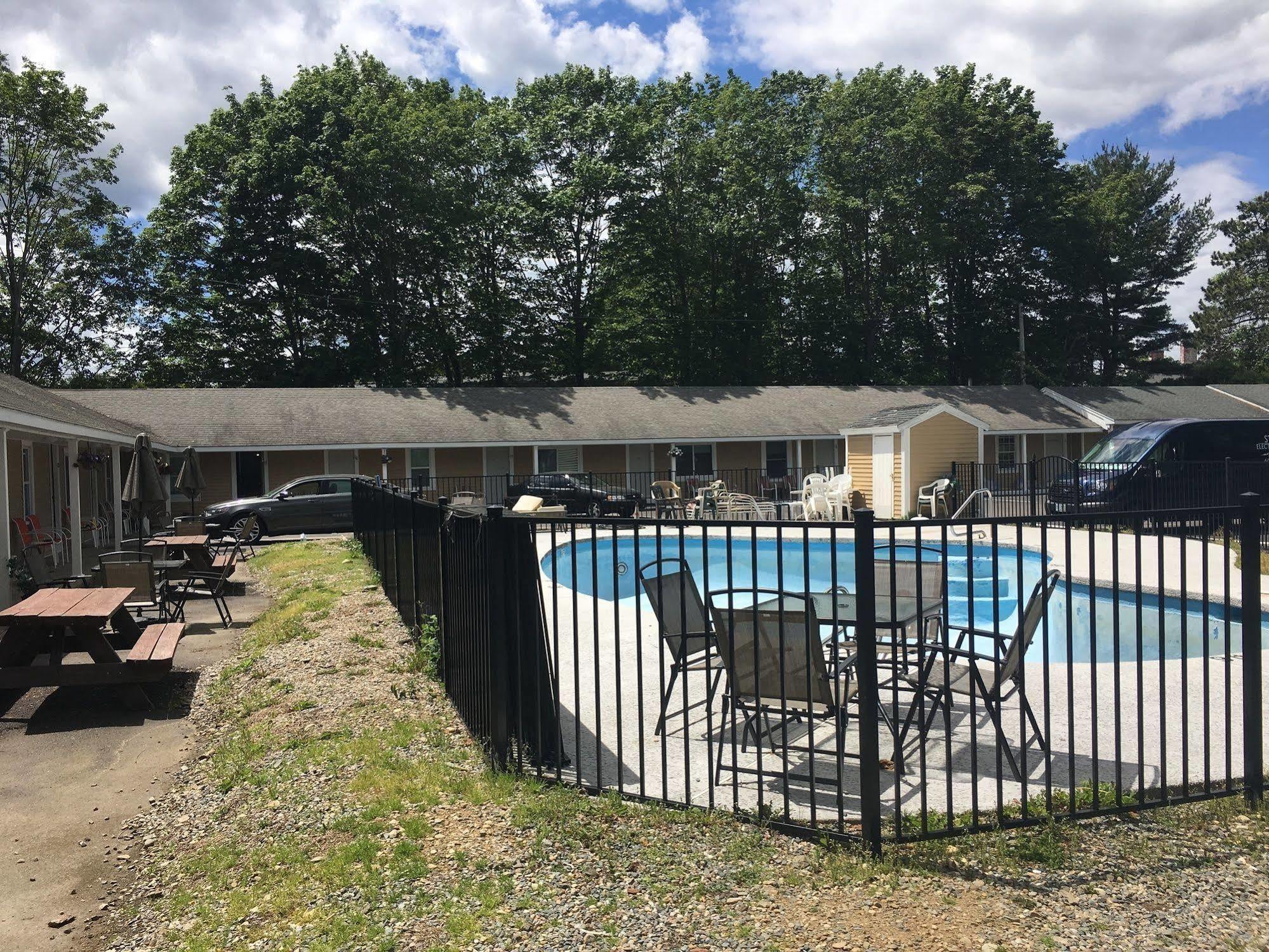Emerald Isle Inn - Hampton Exterior photo